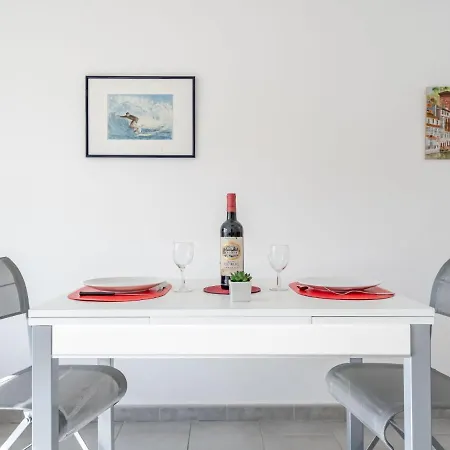 Apartament Joanis-1 By Interhome