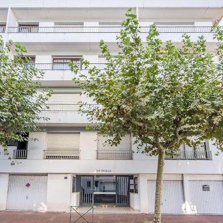 Appartamento Joanis-1 By Interhome