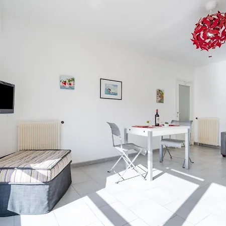Apartament Joanis-1 By Interhome