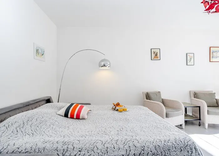 Apartamento Joanis-1 By Interhome