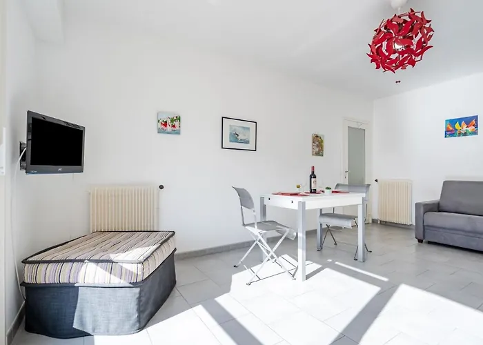 Apartamento Joanis-1 By Interhome